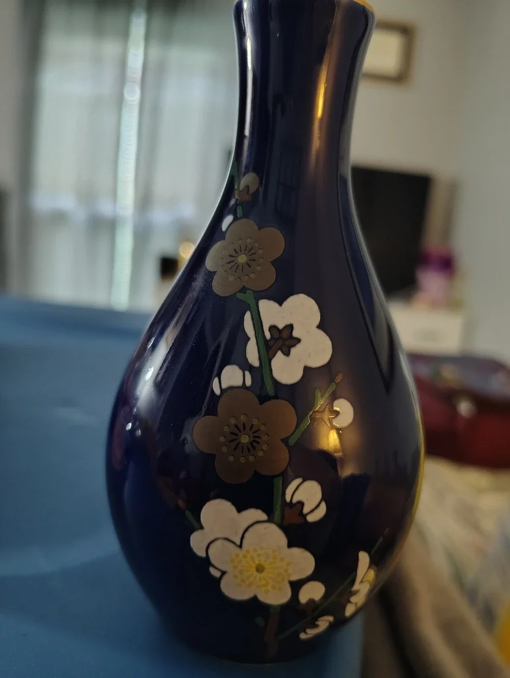 Fukagawa Porcelain Navy Blue Floral Bud Vase 5 Inch